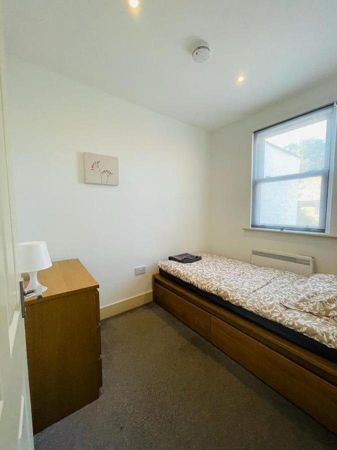 Lovely 2 Bedroom Serviced Apartment In Londra Esterno foto